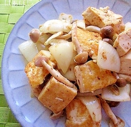 豆腐と玉ねぎのチャンプルー